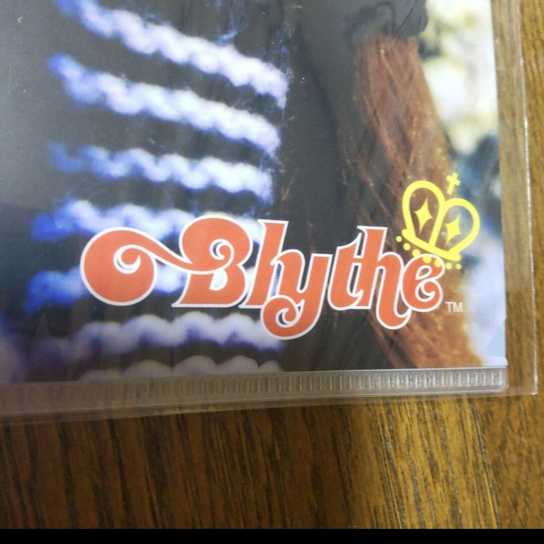 b20 Blythe ブライス  クラウン&クロス【 A4 クリアファイル 】 エンタメ/ホビーのアニメグッズ(クリアファイル)の商品写真