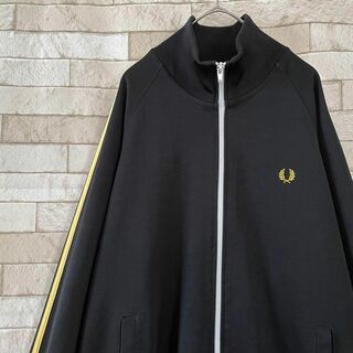 フレッドペリー(FRED PERRY)のフレッドペリー トラックジャケット ジャージ ポルトガル製 刺繍 黒 黄 M(ジャージ)