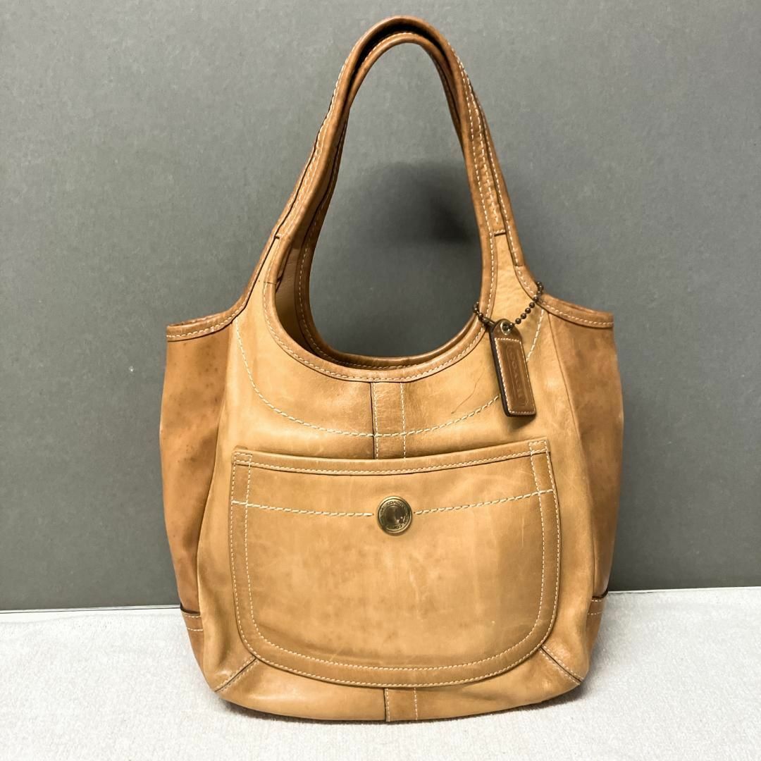 COACH(コーチ)の美品✨COACH コーチセミショルダーバッグトートバッグブラウン茶 レディースのバッグ(ショルダーバッグ)の商品写真