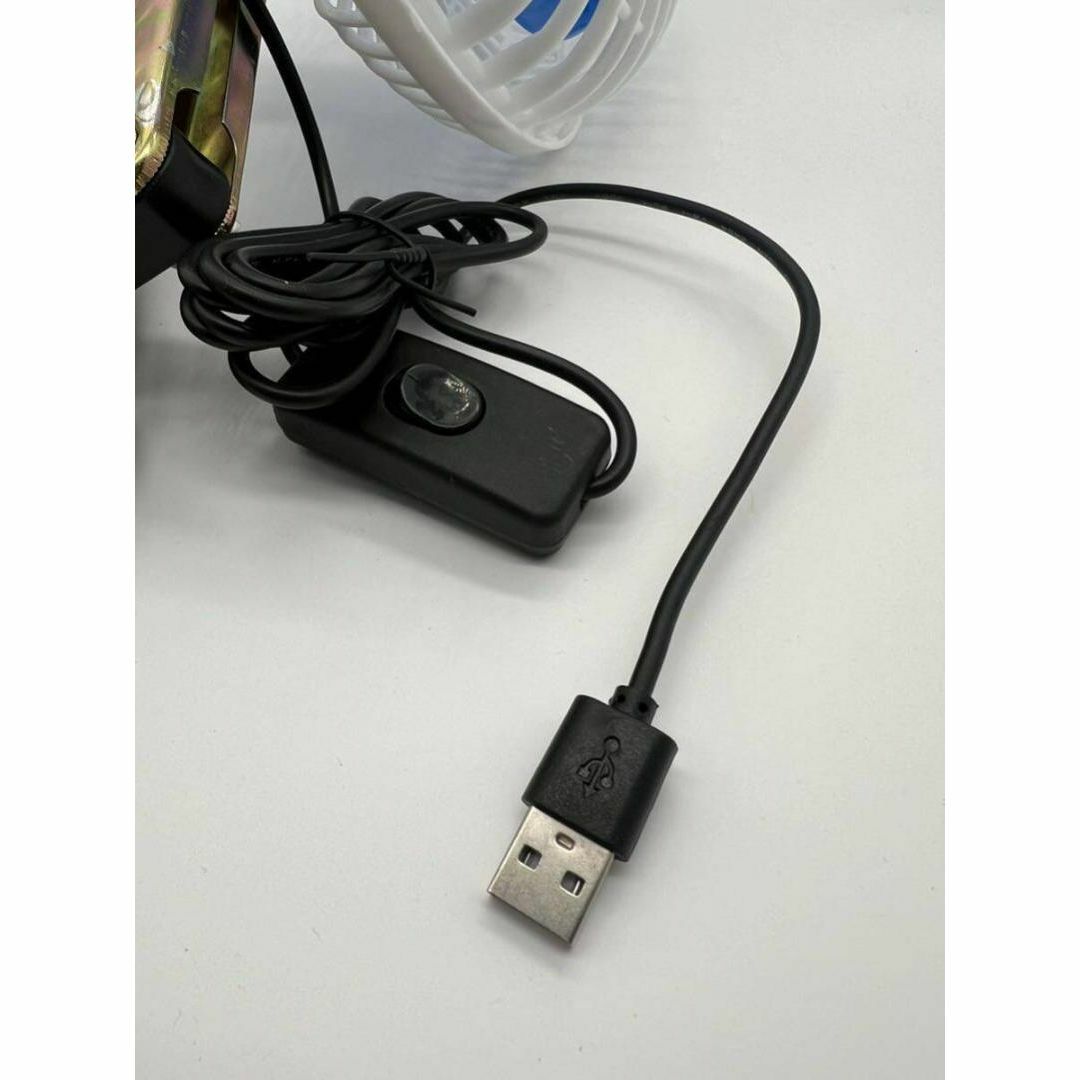 扇風機 USBタイプ (強風 昭和 旧車 ビンテージ 空冷vw 高速有鉛 首振り 自動車/バイクの自動車(車内アクセサリ)の商品写真