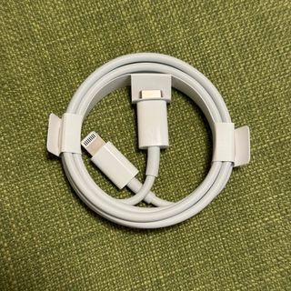 アップル(Apple)のiPhone USB-C lightningケーブル タイプC Apple(バッテリー/充電器)