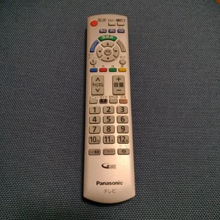 パナソニック(Panasonic)のPanasonic TVリモコン N2QAYB000569(その他)