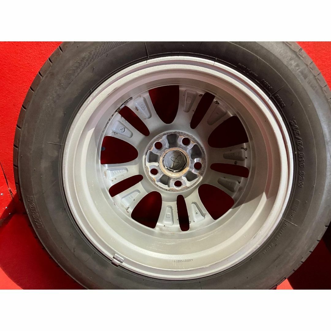 中古サマータイヤホイールセット 【205/60R16 BRIDGESTONE PX-RV】[トヨタ 70系 ノア純正] 4本SET 自動車/バイクの自動車(タイヤ・ホイールセット)の商品写真