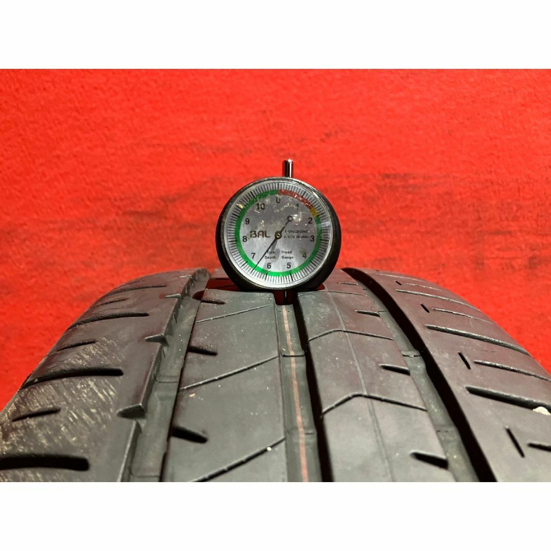 中古サマータイヤホイールセット 【215/60R16 BRIDGESTONE NH100RV】[ホンダ ヴェゼル純正] 4本SET 自動車/バイクの自動車(タイヤ・ホイールセット)の商品写真