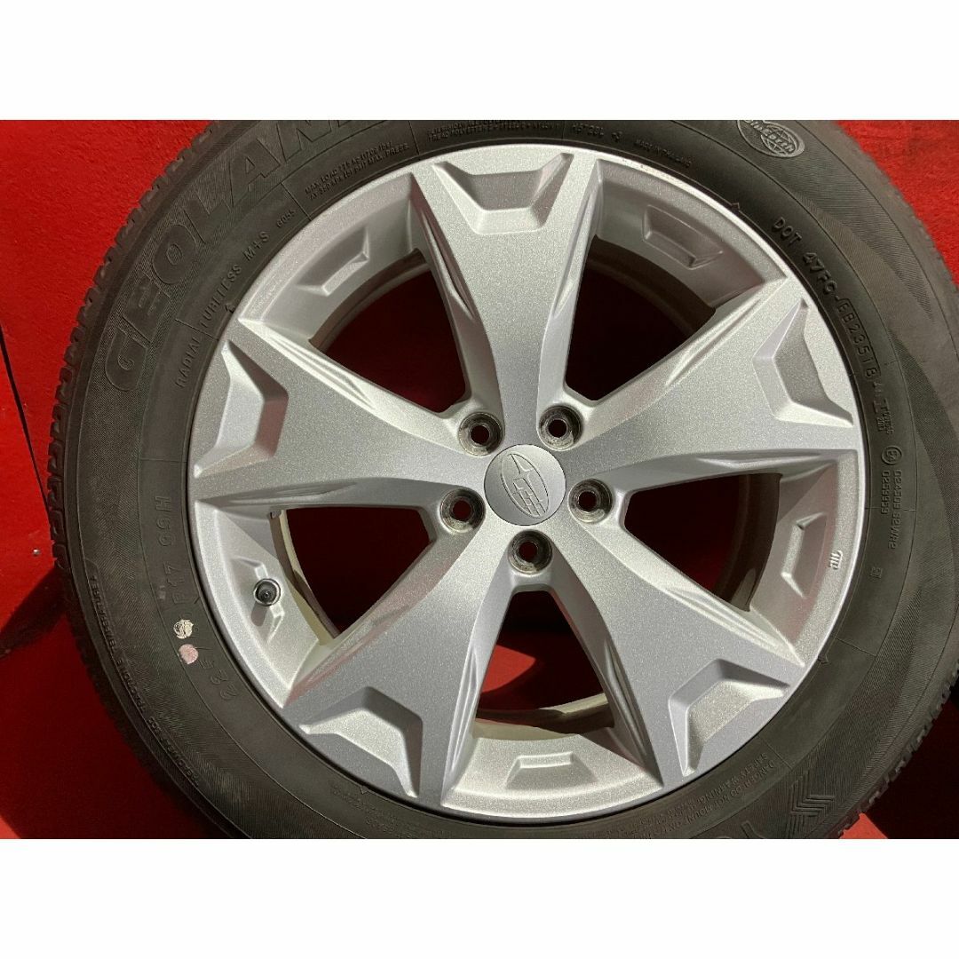 中古サマータイヤホイールセット 【225/60R17 YOKOHAMA GEORANDAR SUV】[スバル フォレスター純正] 4本SET 自動車/バイクの自動車(タイヤ・ホイールセット)の商品写真