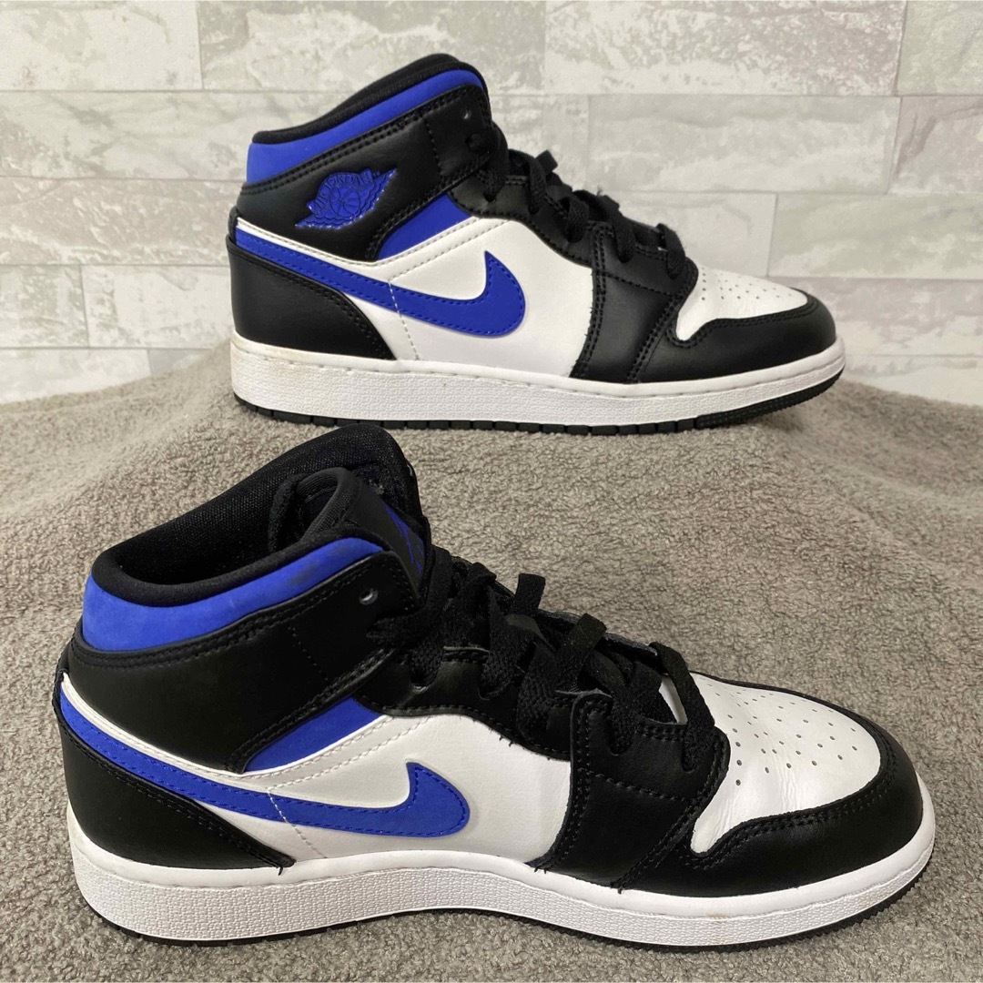 NIKE(ナイキ)の★希少レア★NIKE GS Air Jordan 1 Mid "Royal" レディースの靴/シューズ(スニーカー)の商品写真