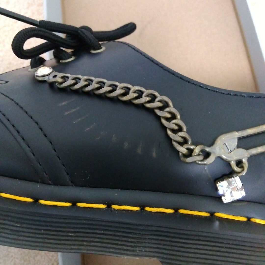 Dr.Martens(ドクターマーチン)のDr.Martens    スワロフスキーコラボ   シューズ レディースの靴/シューズ(ローファー/革靴)の商品写真