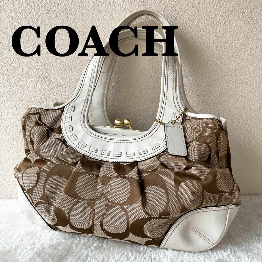 COACH(コーチ)の美品✨COACHコーチセミショルダーバッグトートバッグブラウン茶シグネチャー総柄 レディースのバッグ(ショルダーバッグ)の商品写真