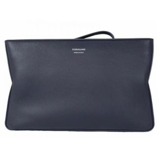 フェラガモ(Ferragamo)の【箱・布袋あり】FERRAGAMO　フェラガモ　ポーチ　241445　クラッチバッグ　セカンドバッグ　ネイビー系　シンプル　メンズ　ギフト　プレゼント包装可【中古】松前R56号店(セカンドバッグ/クラッチバッグ)