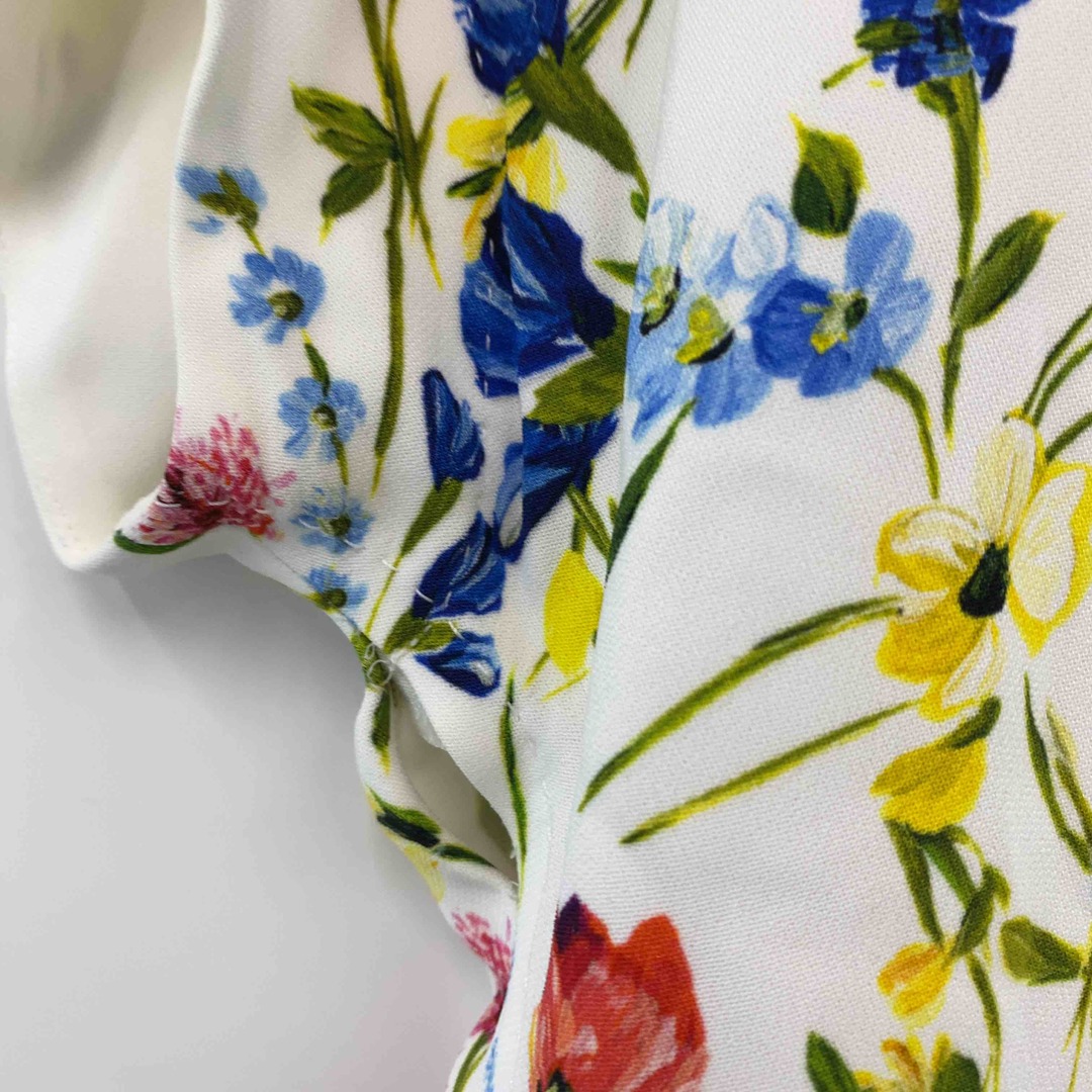 ESCADA(エスカーダ)のESCADA エスカーダ レディース 半袖ワンピース 花柄 レディースのワンピース(その他)の商品写真