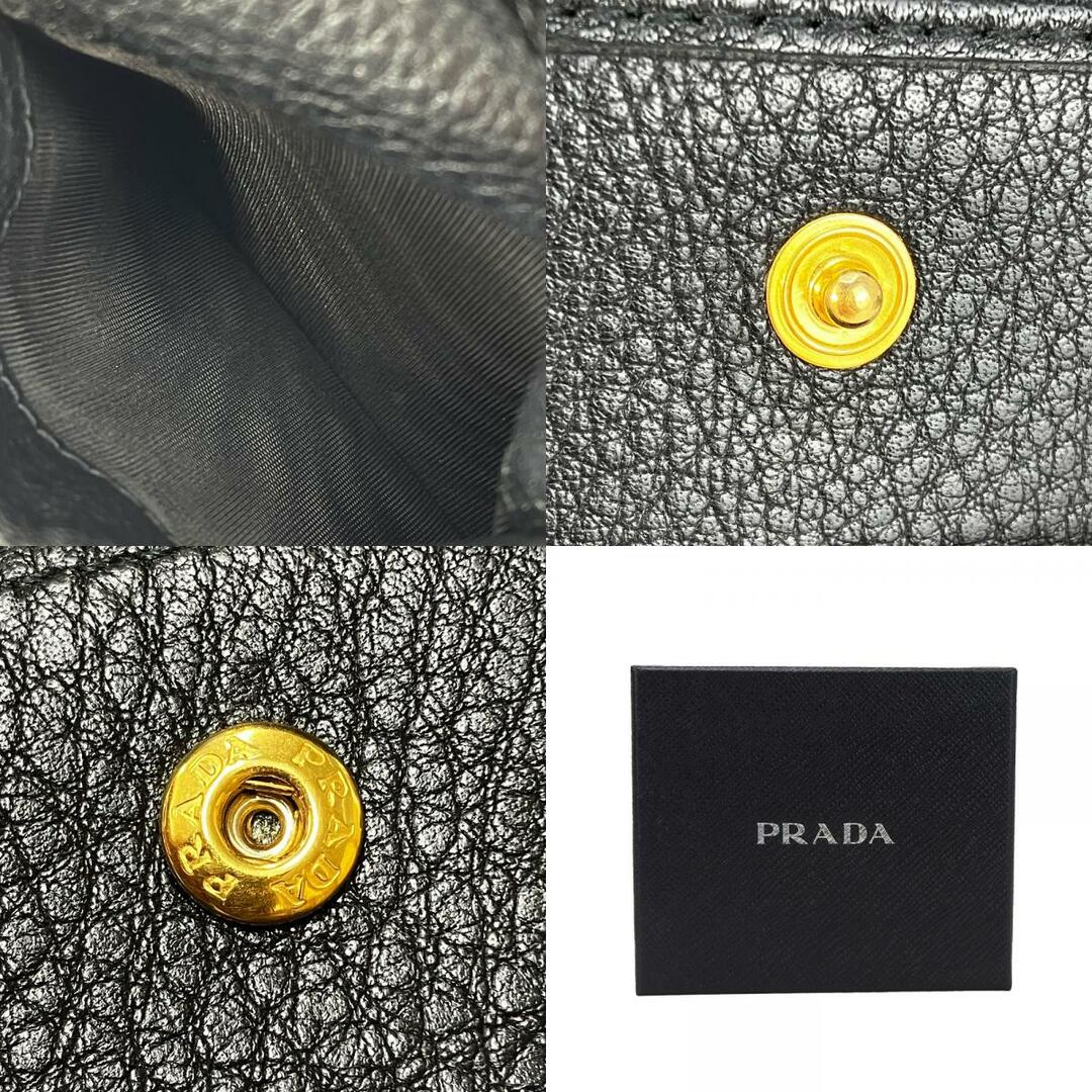 PRADA(プラダ)の【中古】 プラダ 二つ折り財布 レザー ブラック ゴールド金具 コンパクト 普段使い 小物 レディース 女性 PRADA レディースのファッション小物(財布)の商品写真