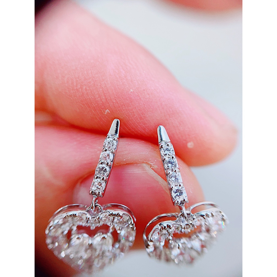 ★1.00ct★✨ダイヤモンドK18WG揺れるハートピアスイヤリング ★1.00ct★✨ダイヤモンドK18WG揺れるハートピアスイヤリング