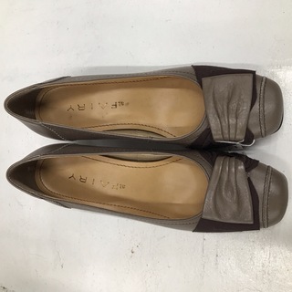 パンプス　23cm ３E 日本製(ローファー/革靴)