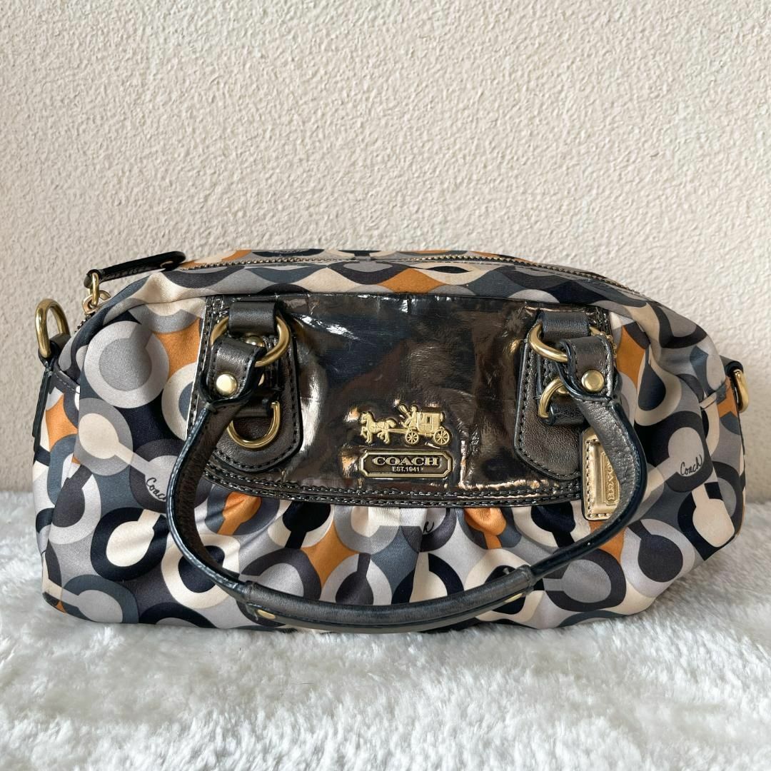 COACH(コーチ)の美品✨COACH コーチハンドバッグトートバッグマルチカラーシグネチャー総柄 レディースのバッグ(トートバッグ)の商品写真