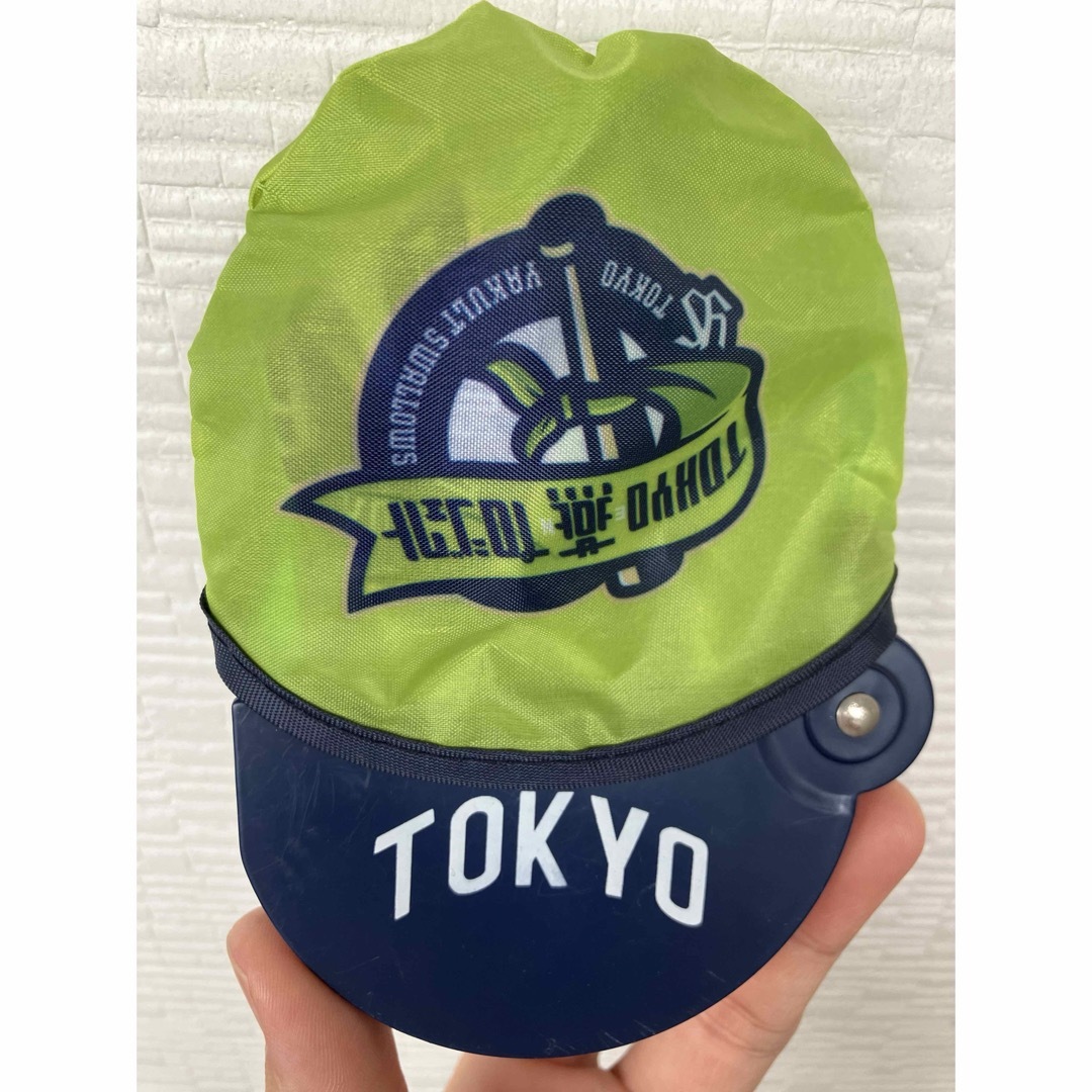折りたたみうちわ 2023 TOKYO燕プロジェクト 東京ヤクルトスワローズ スポーツ/アウトドアの野球(記念品/関連グッズ)の商品写真