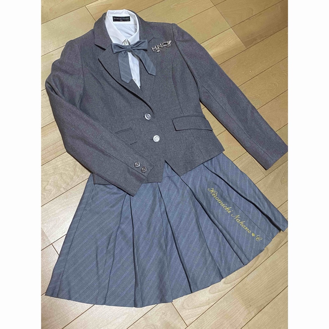 HIROMICHI NAKANO(ヒロミチナカノ)の卒業式　入学式　スーツ　セットアップ　卒服　ジャケット　発表会　スカート　 レディースのフォーマル/ドレス(スーツ)の商品写真