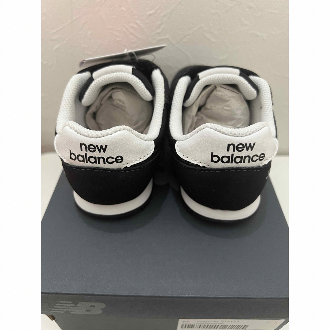 New Balance(ニューバランス)の新品 ニューバランス 16cm ブラック IZ373 KB2 キッズ キッズ/ベビー/マタニティのキッズ靴/シューズ(15cm~)(スニーカー)の商品写真