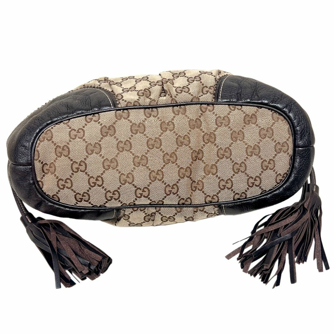 Gucci(グッチ)のグッチ　バッグ　GGキャンバス　レザー　タッセル　ショルダー　トート　レア　希少 レディースのバッグ(トートバッグ)の商品写真