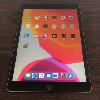 アイパッド(iPad)の252【早い者勝ち】電池ほぼ新品☆iPad7第7世代 32GB WIFIモデル☆(タブレット)