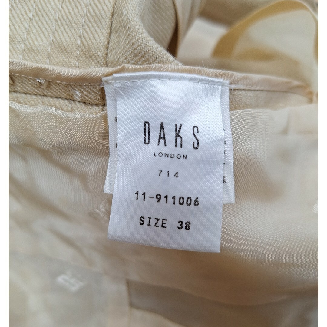 DAKS(ダックス)の美品 DAKS ダックス　リネンブレンドノーカラージャケット レディースのジャケット/アウター(ノーカラージャケット)の商品写真