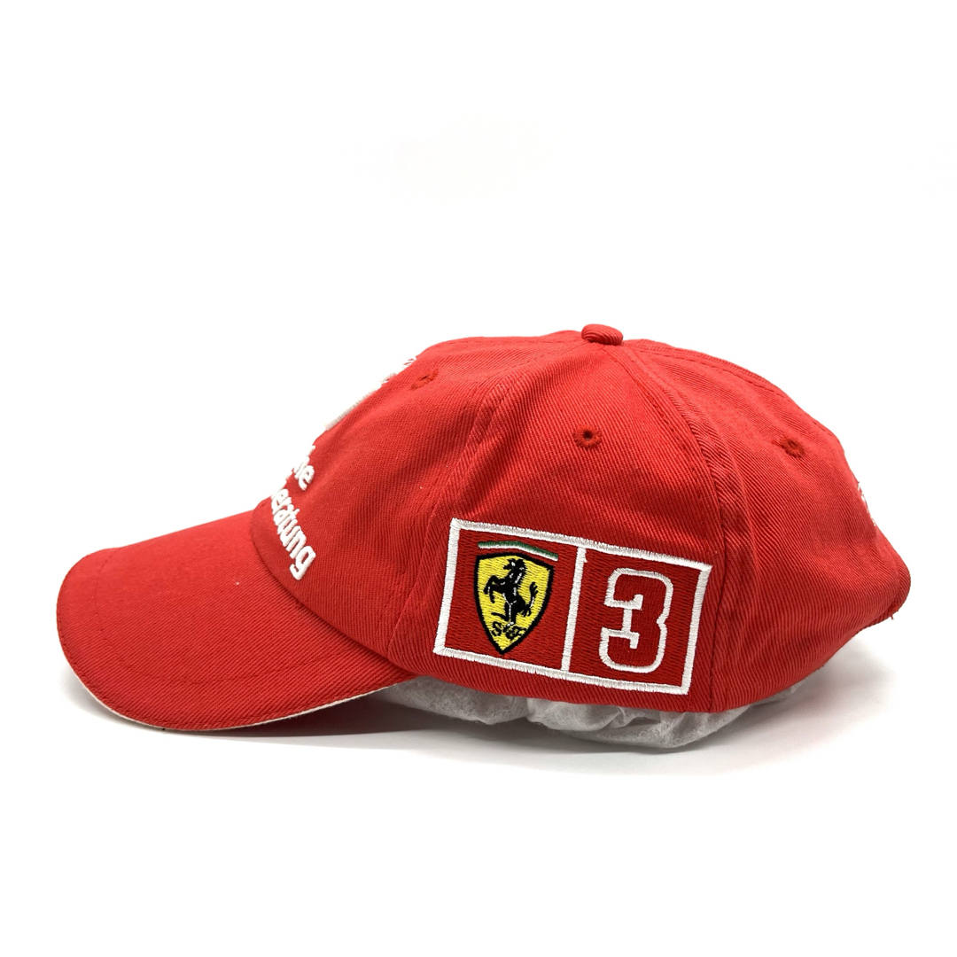 Ferrari(フェラーリ)の【2000年仕様】F1 シューマッハ フェラーリ ドライバーキャップ 6パネル メンズの帽子(キャップ)の商品写真