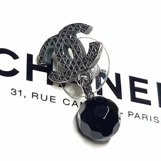 シャネル(CHANEL)の美品 シャネル ピアス ガンメタ ブラックボール E14V 片耳 片方(ピアス)