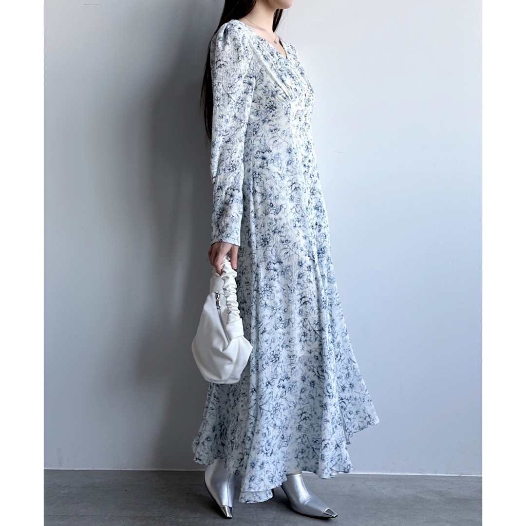 COCO DEAL - ココディール ♡美品♡ちりめんフラワーワンピース COCO DEAL - ココディール ♡美品♡ちりめんフラワーワンピース