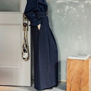 ドゥロワー(Drawer)の【deres】デレス　first denim skirt size0(ロングスカート)