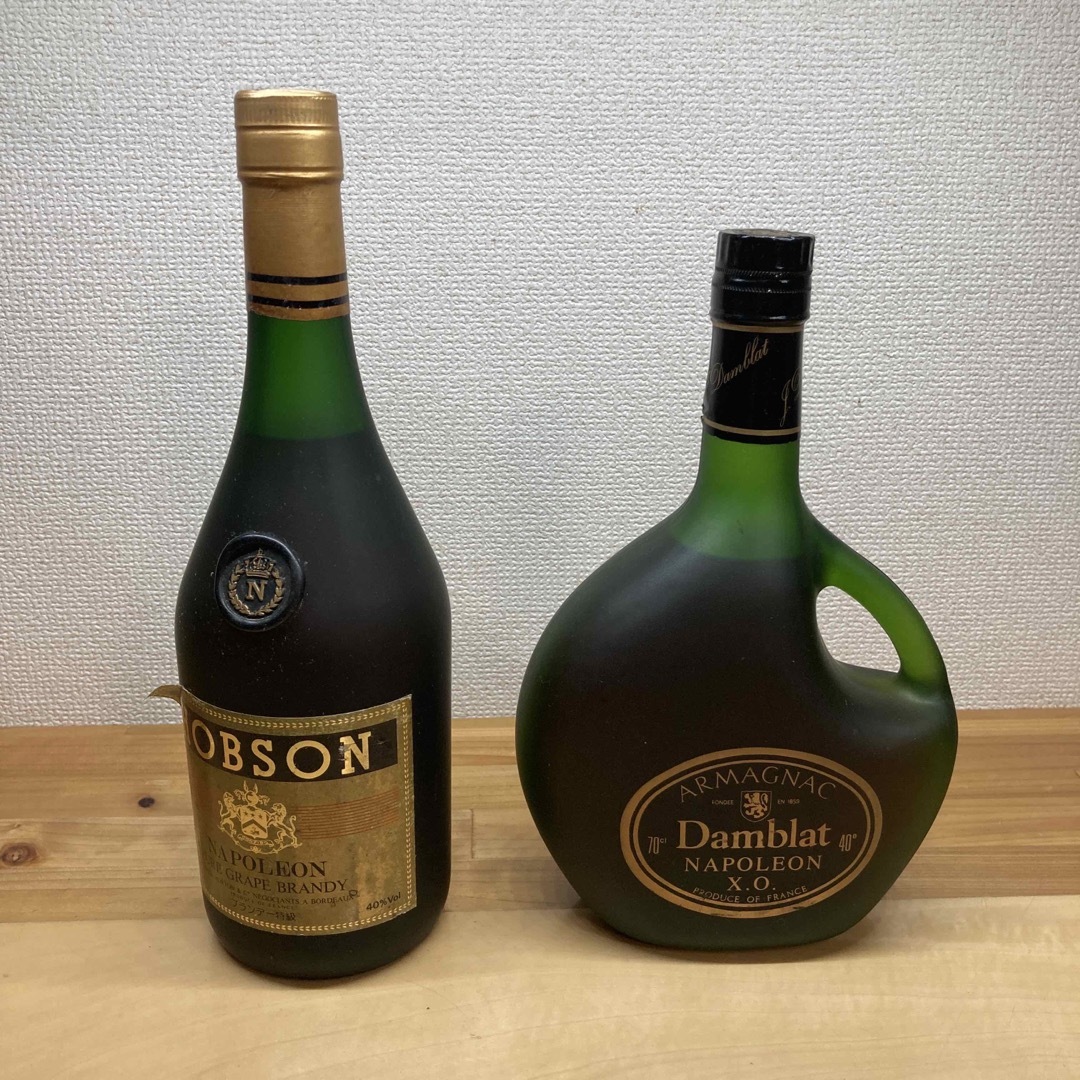   ナポレオン　ブランデー　2本セット　HOBSON Damblat X.O. 食品/飲料/酒の酒(ブランデー)の商品写真