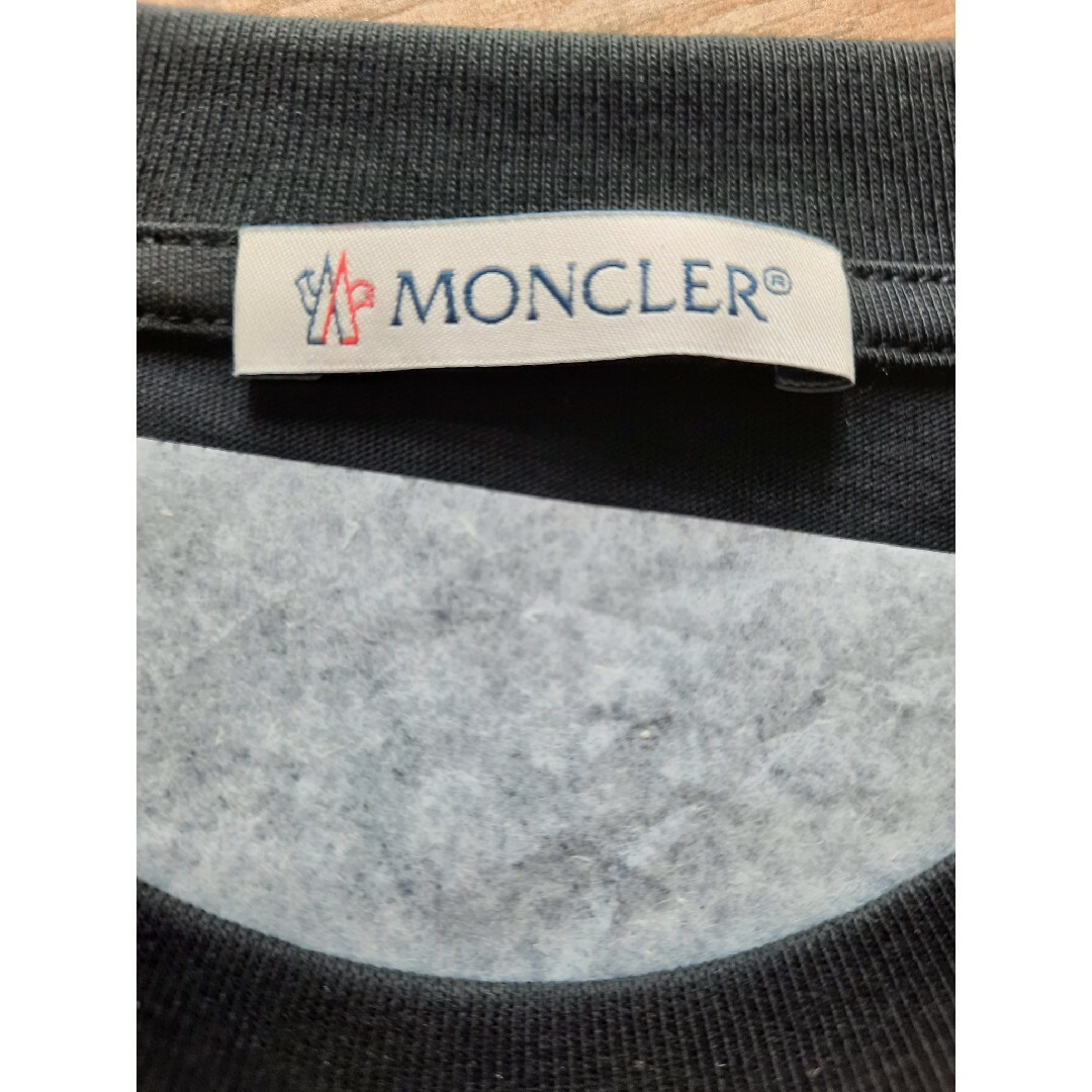 MONCLER(モンクレール)の⭐新品 定番大人気! MONCLER   ロゴTシャツ ブラック 12A/XS レディースのトップス(Tシャツ(半袖/袖なし))の商品写真