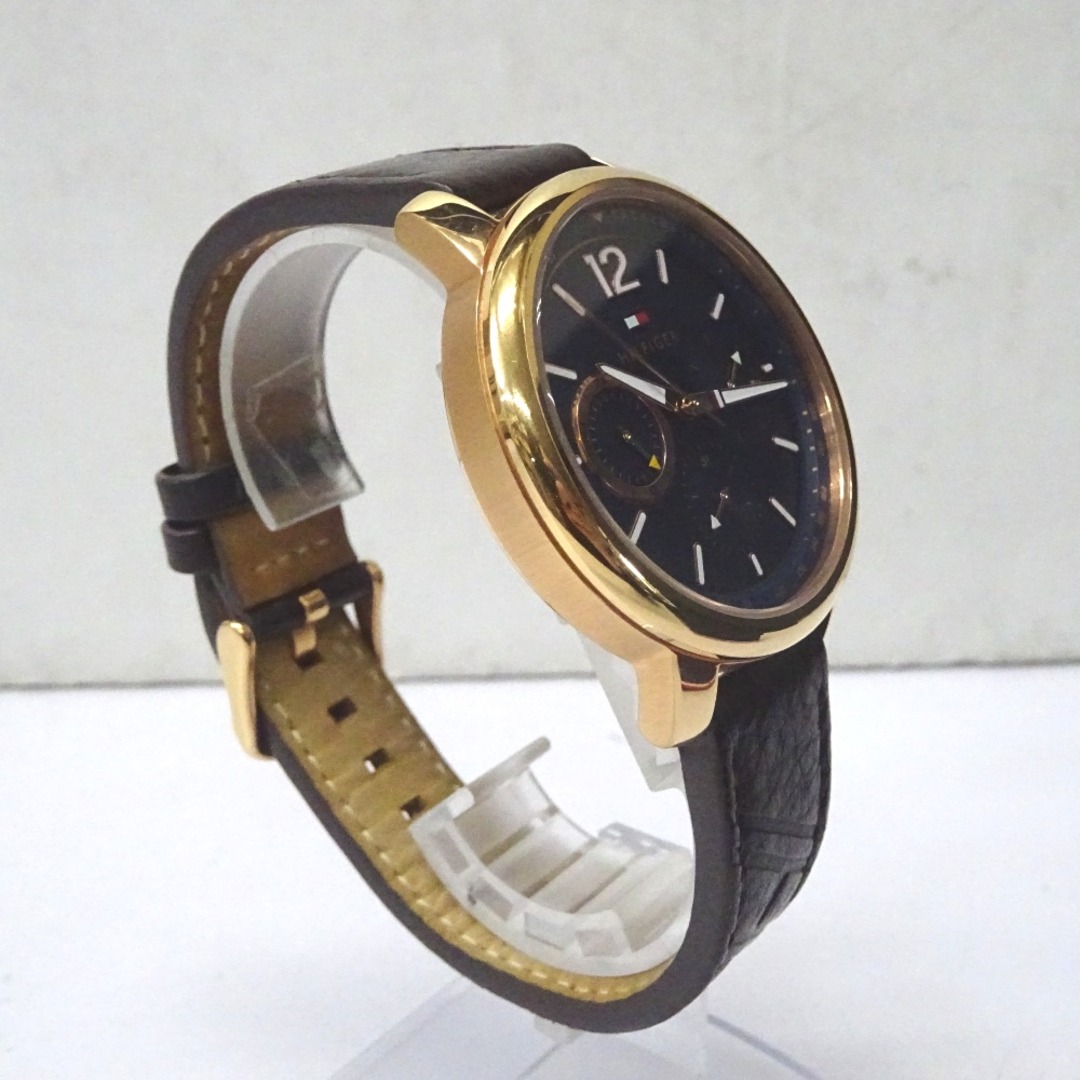 TOMMY HILFIGER(トミーヒルフィガー)のトミーヒルフィガー 腕時計 クロノグラフ TH.255.1.34.2453 ネイビー Ft1174581 中古 メンズの時計(腕時計(アナログ))の商品写真