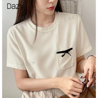 シーイン(SHEIN)のSHEIN DAZY パール半袖Tシャツ(Tシャツ/カットソー(半袖/袖なし))