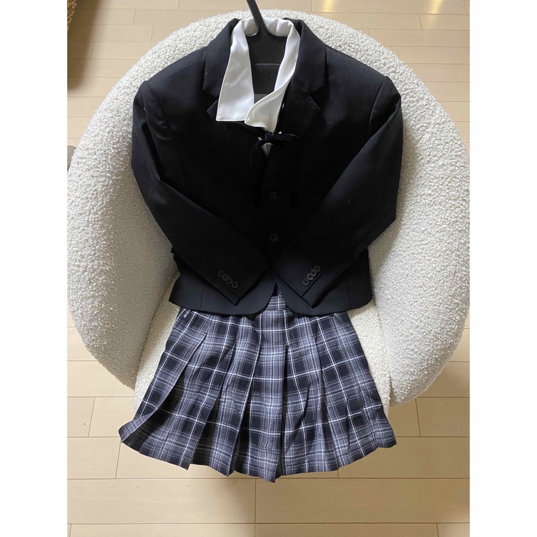 COMME CA ISM(コムサイズム)の小学校入学式用スーツ3点セット キッズ/ベビー/マタニティのキッズ服女の子用(90cm~)(ドレス/フォーマル)の商品写真