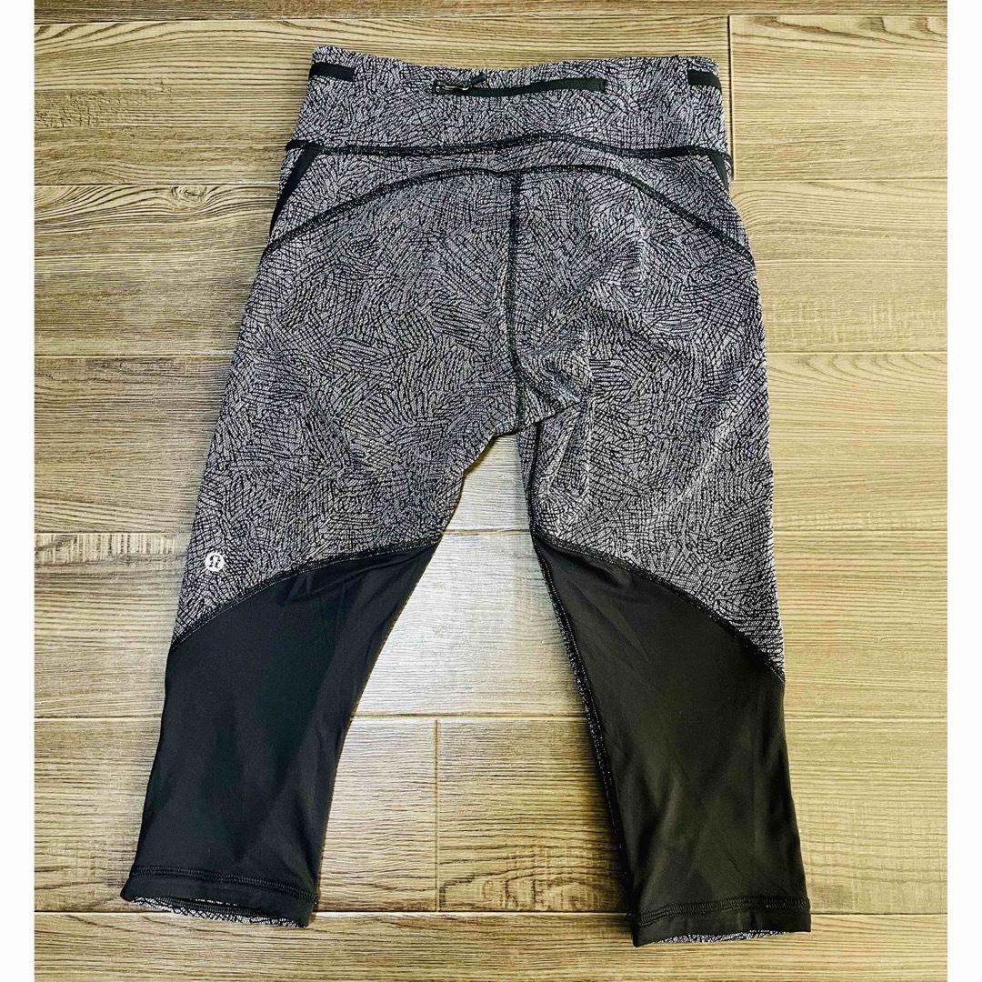 lululemon(ルルレモン)のlululemon athletica ルルレモン パンツ 4 スポーツ/アウトドアのトレーニング/エクササイズ(ヨガ)の商品写真