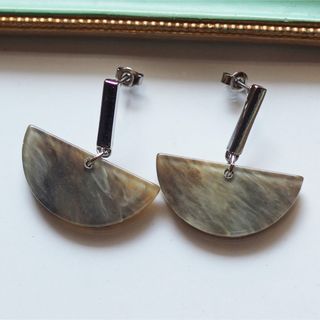 ハンドメイド　シルバー×ハーフムーンピアス(ピアス)