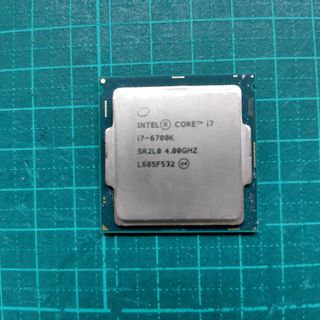 Intel Core i7 6700K 4GHz(クーラー付き)