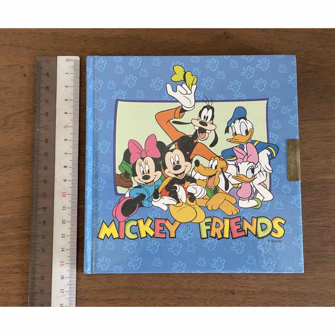 Disney(ディズニー)の【新品】Disney：ノート インテリア/住まい/日用品の文房具(ノート/メモ帳/ふせん)の商品写真