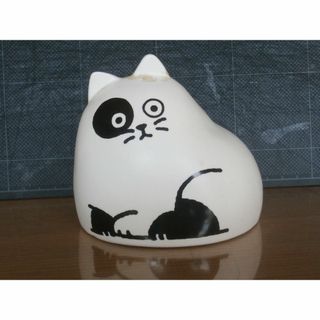 【GW限定値下げ】猫の貯金箱　猫　ネコ　貯金箱　置物　日本製(置物)