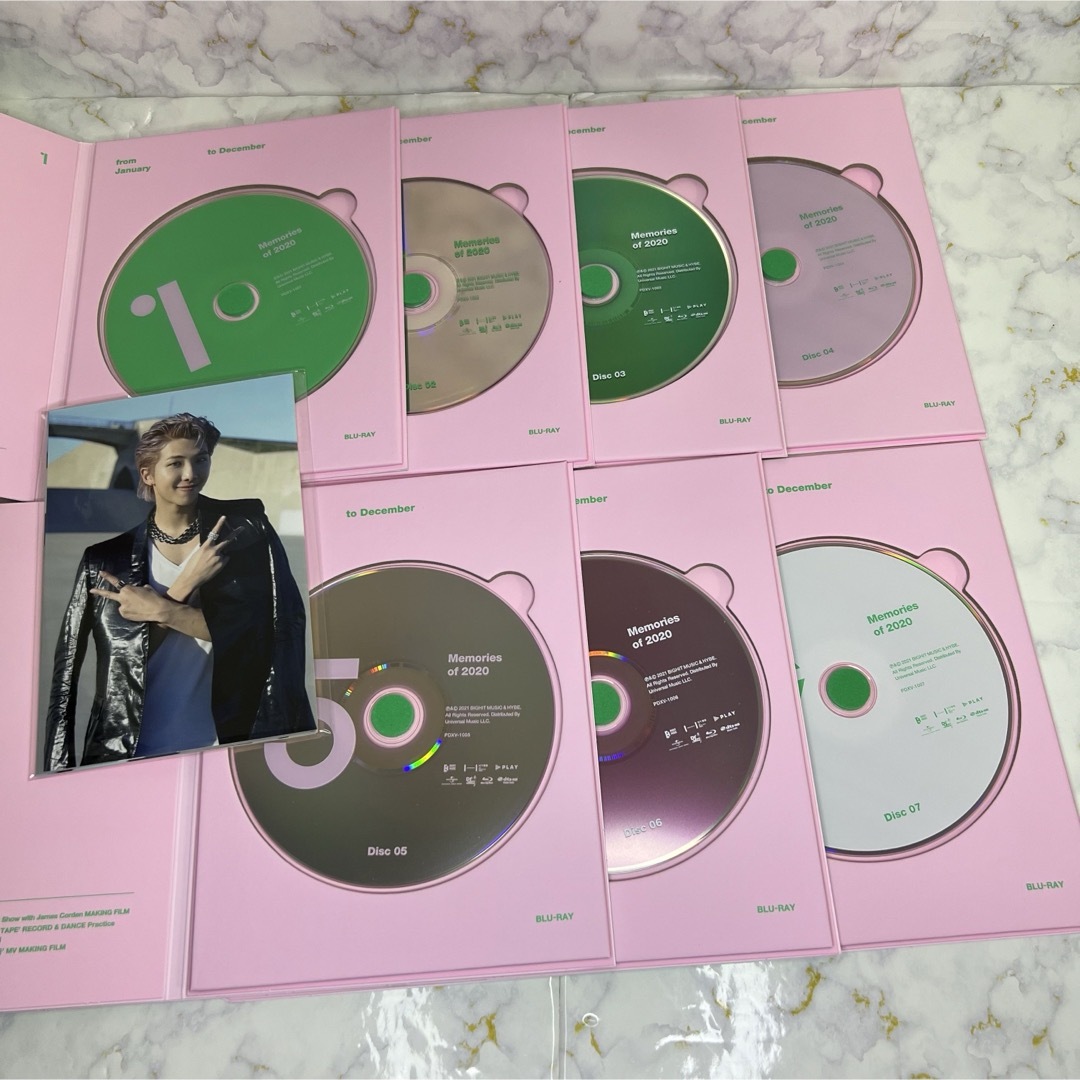 防弾少年団(BTS)(ボウダンショウネンダン)のBTS / Memories 2020 Blu-ray メモリーズ エンタメ/ホビーのDVD/ブルーレイ(アイドル)の商品写真