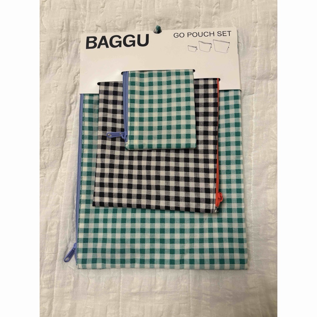 BAGGU(バグゥ)の【新品未使用】Baggu バグー Go ポーチ ギンガム レディースのファッション小物(ポーチ)の商品写真