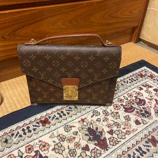 ルイヴィトン(LOUIS VUITTON)のLVモンソー(セカンドバッグ/クラッチバッグ)