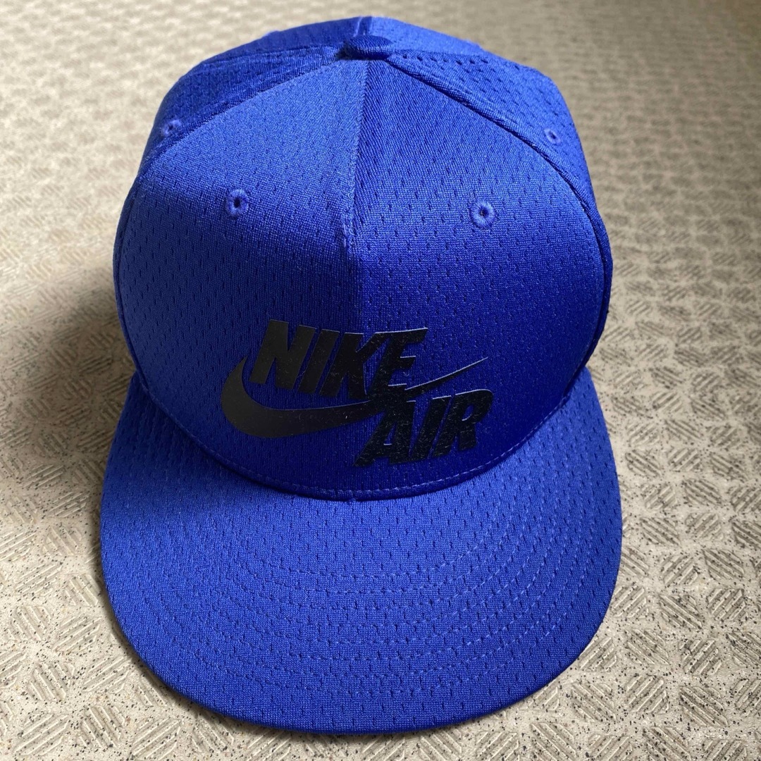 NIKE(ナイキ)のNIKE AIR TRUE CAP ナイキ トゥルースナップ バック キャップ メンズの帽子(キャップ)の商品写真