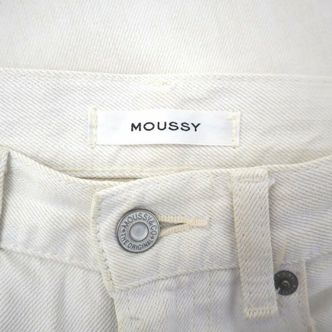 moussy(マウジー)のマウジー moussy ルーズストレート コットンパンツ WHT 25 (S) レディースのパンツ(デニム/ジーンズ)の商品写真