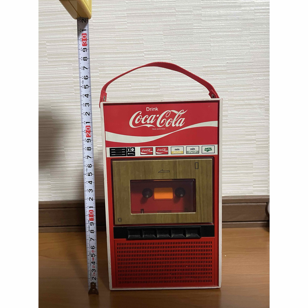 コカ・コーラ(コカコーラ)のコカコーラ　カセットテープ　雑貨　インテリア　アンティーク　非売品 ハンドメイドのキッズ/ベビー(おもちゃ/雑貨)の商品写真