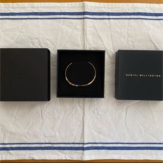 ダニエルウェリントン(Daniel Wellington)のダニエルウェリントン　バングル(ブレスレット/バングル)