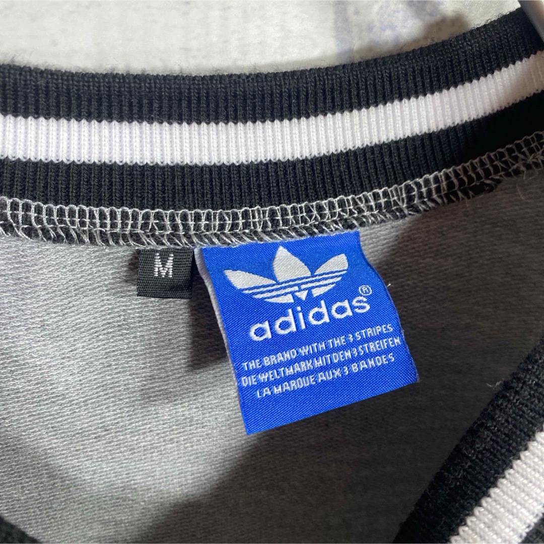 adidas(アディダス)のadidas センター刺繍ロゴ　アーチバックロゴ　リンガーネック　半袖Tシャツ メンズのトップス(Tシャツ/カットソー(半袖/袖なし))の商品写真