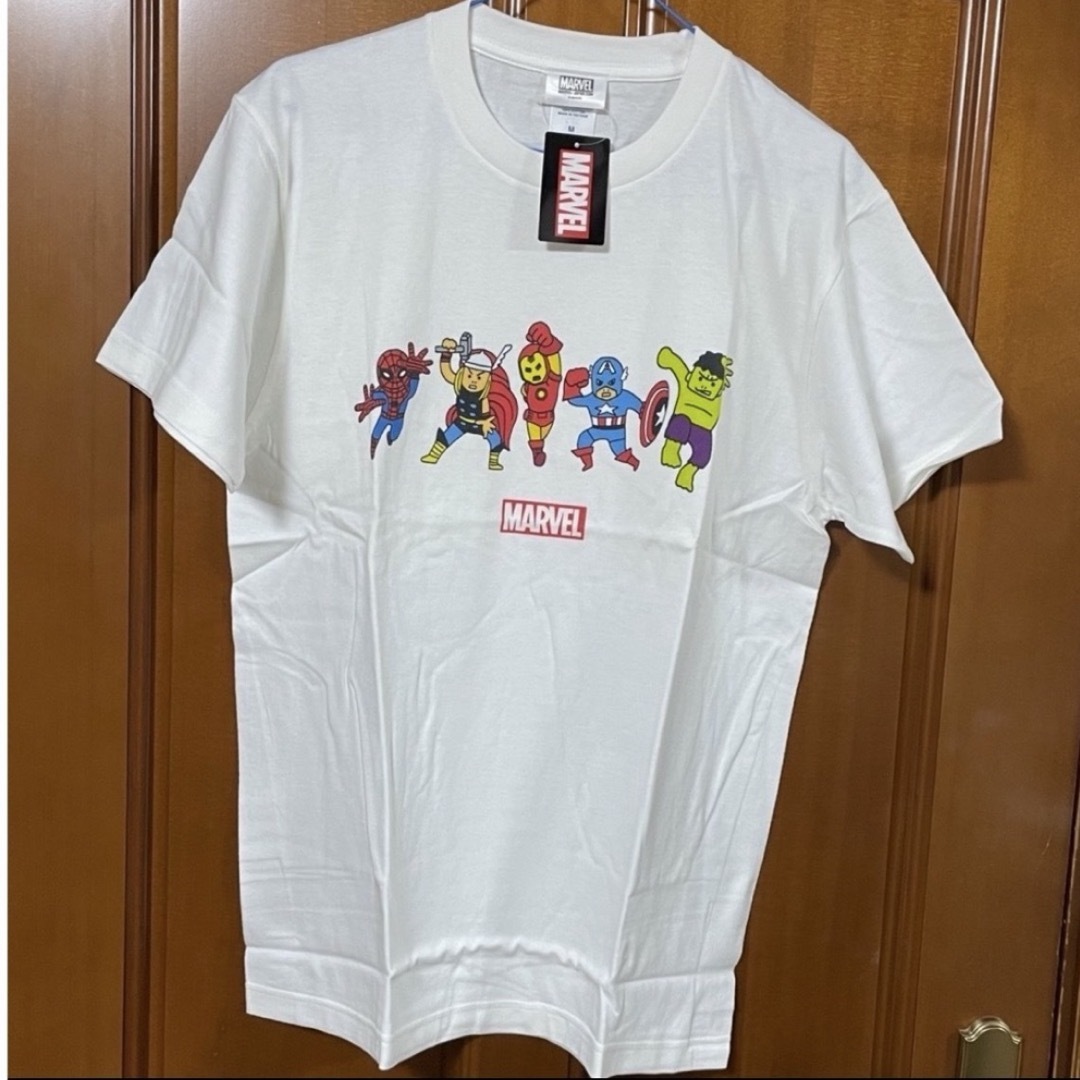 【新品】マーベル☆白半袖キャラクターTシャツ メンズのトップス(Tシャツ/カットソー(半袖/袖なし))の商品写真
