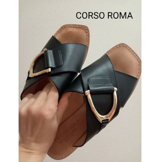 CORSO ROMA 9 - CORSO ROMA クロスバックルサンダル