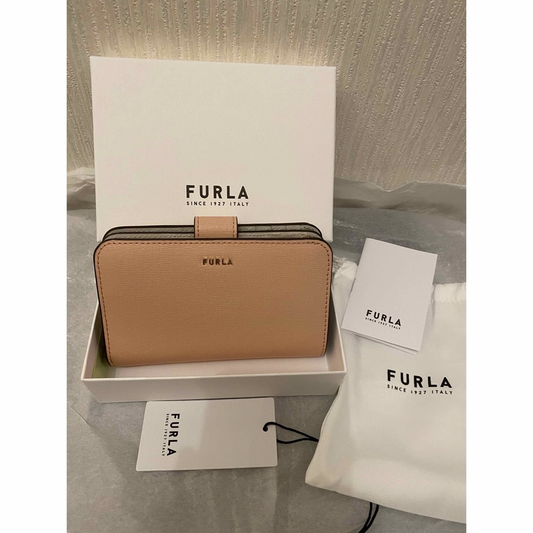 Furla(フルラ)のFURLAフルラ　二つ折り財布  BABYLON バビロンM ピンク　オレンジ レディースのファッション小物(財布)の商品写真