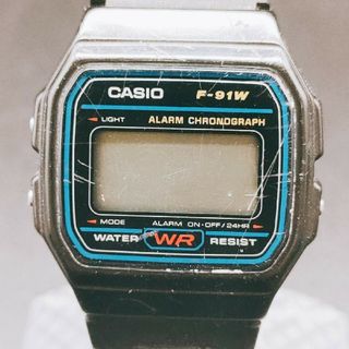 カシオ(CASIO)のCASIO カシオ 593 F-91W 腕時計 デジタル 黒文字盤 シルバー色(腕時計)